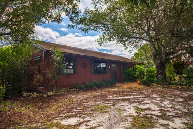 2 of 38 - 17672 38th Road N, The Acreage, FL