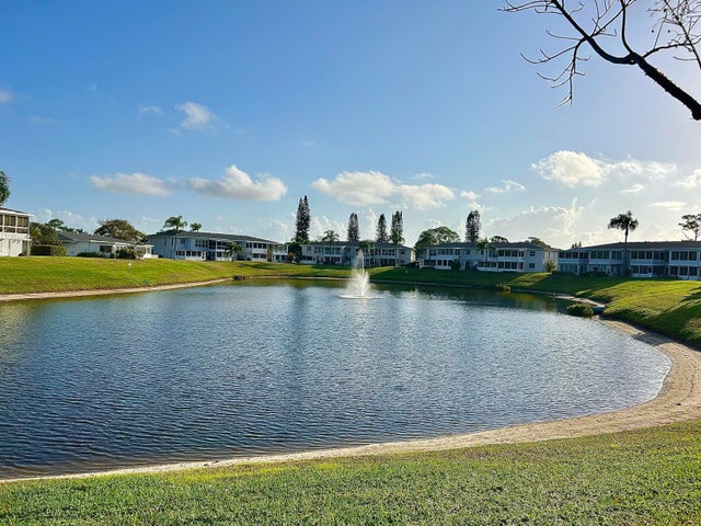 1 of 21 - 2811 Sw 15th Street #202, Delray Beach, FL