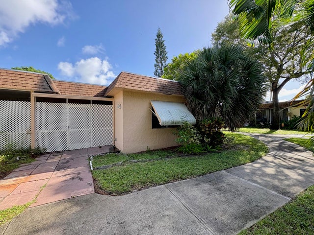 3 of 11 - 2804 Sw Natura Boulevard #d, Deerfield Beach, FL