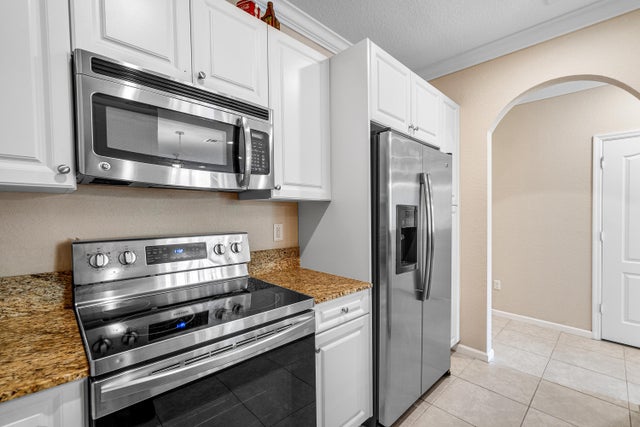5 of 33 - 5959 Monterra Club Drive, Lake Worth, FL