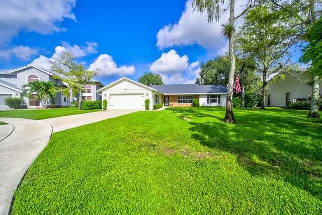 1 of 30 - 13951 Barberry Court, Wellington, FL