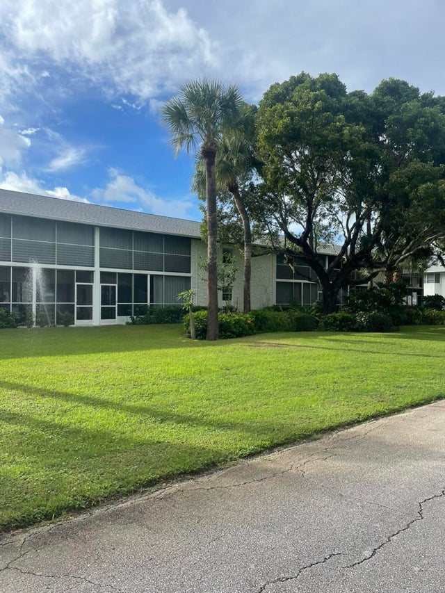 2 of 25 - 2 Garden Street #106m, Tequesta, FL