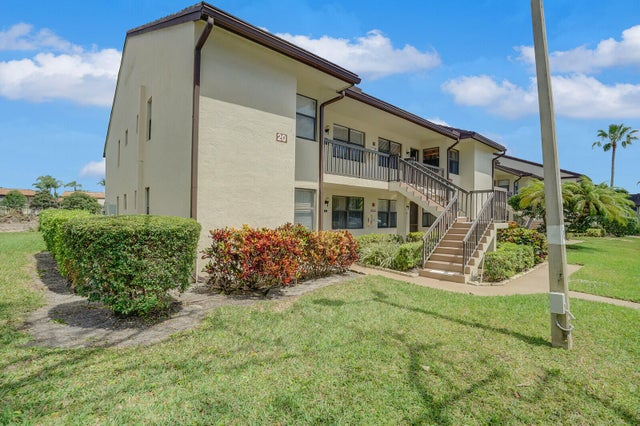 1 of 35 - 7593 Tahiti Lane #202, Lake Worth, FL