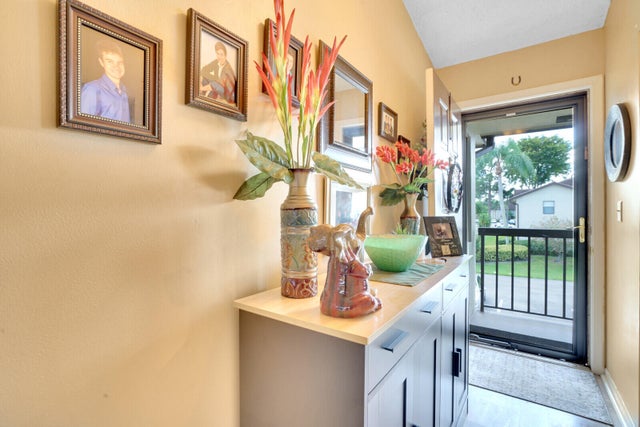 4 of 35 - 7593 Tahiti Lane #202, Lake Worth, FL
