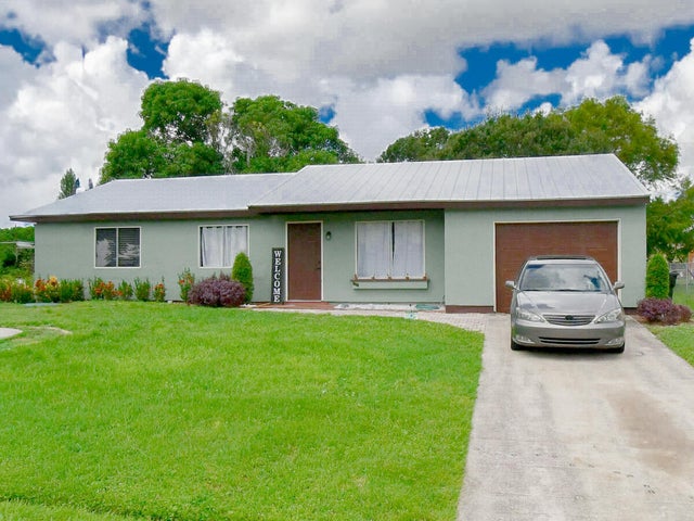 1 of 10 - 2252 Se Aneci Street, Port Saint Lucie, FL