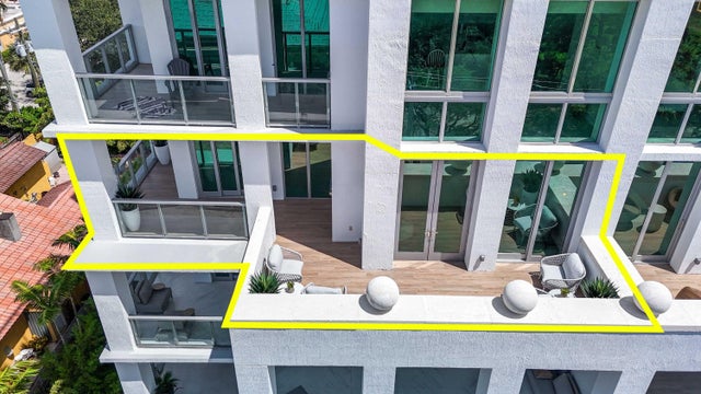 3 of 67 - 475 E Royal Palm Road #506, Boca Raton, FL