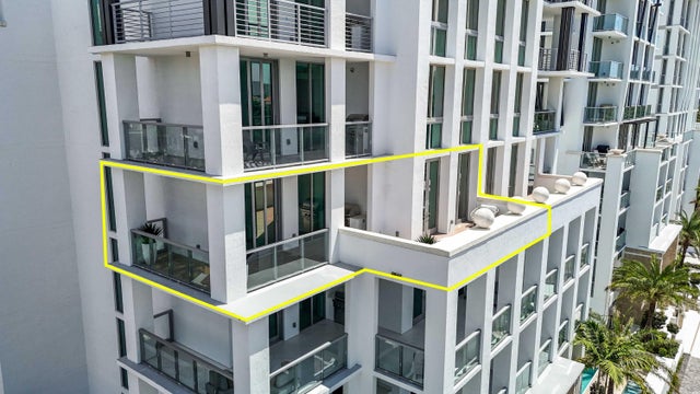 4 of 67 - 475 E Royal Palm Road #506, Boca Raton, FL