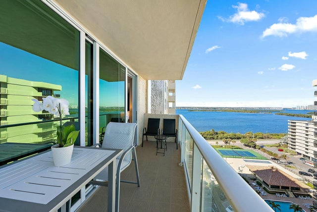 4 of 30 - 5440 N Ocean Drive #1504, Singer Island, FL