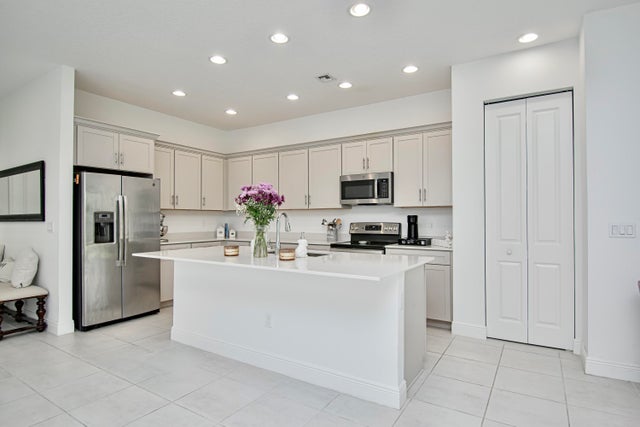 2 of 43 - 16420 Sandy Shore Drive, Loxahatchee, FL