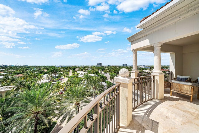 3 of 60 - 155 S Ocean Avenue #606, Palm Beach Shores, FL