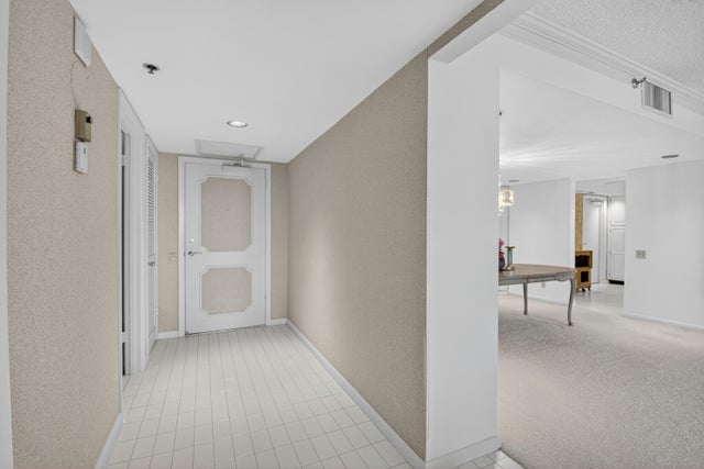 4 of 70 - 2701 N Ocean Boulevard #e405, Boca Raton, FL