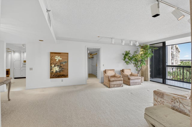 5 of 70 - 2701 N Ocean Boulevard #e405, Boca Raton, FL