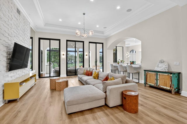 5 of 48 - 6905 Long Leaf Drive, Parkland, FL