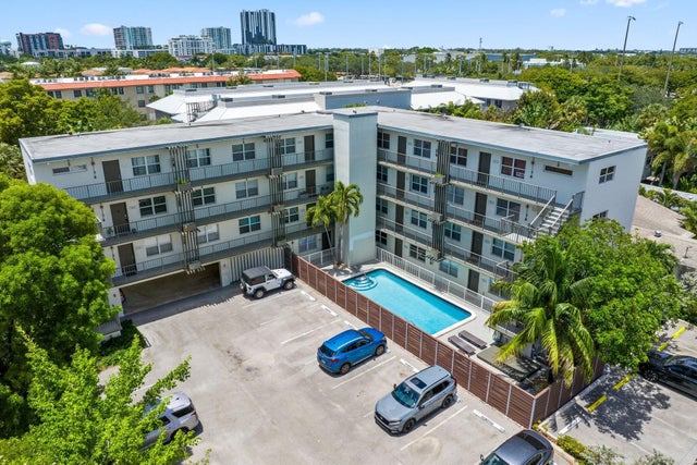 609 Ne 13th Avenue #102, Fort Lauderdale