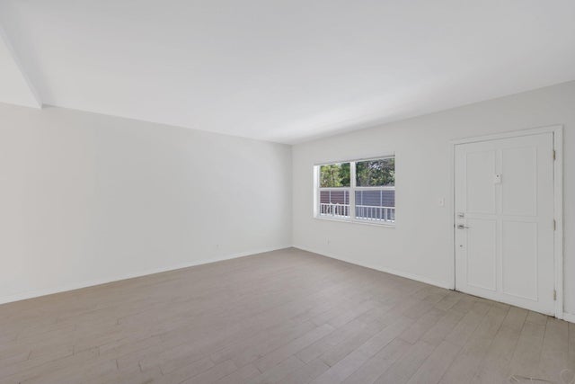 5 of 30 - 609 Ne 13th Avenue #102, Fort Lauderdale, FL