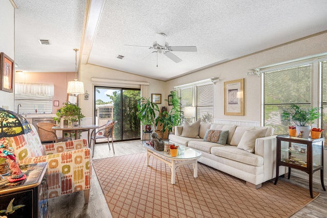 4 of 27 - 4 East Cedar Drive #cd, Briny Breezes, FL