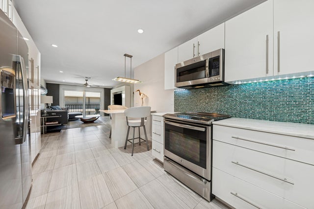 5 of 22 - 807 Ne 1st Street #6w, Delray Beach, FL