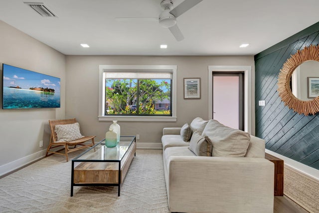 3 of 61 - 213 Se 24th Avenue, Boynton Beach, FL