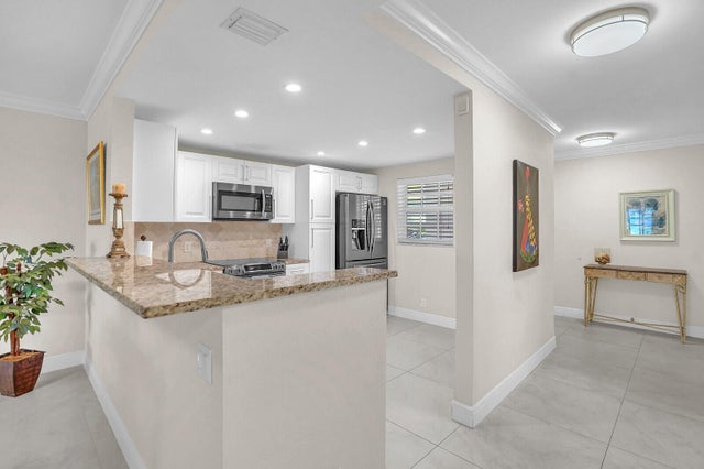 4 of 40 - 250 John F Kennedy Drive #101, Atlantis, FL