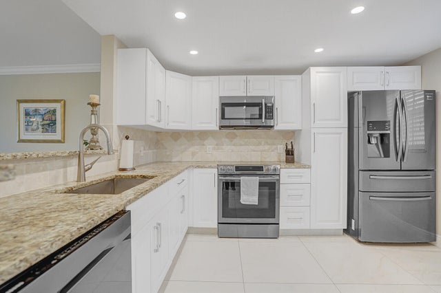 5 of 40 - 250 John F Kennedy Drive #101, Atlantis, FL