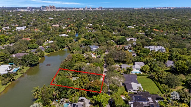 4 of 16 - 11620 Sw 69th Court, Pinecrest, FL