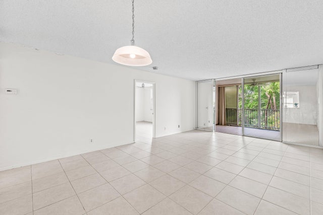 4 of 37 - 14671 Bonaire Boulevard #409, Delray Beach, FL