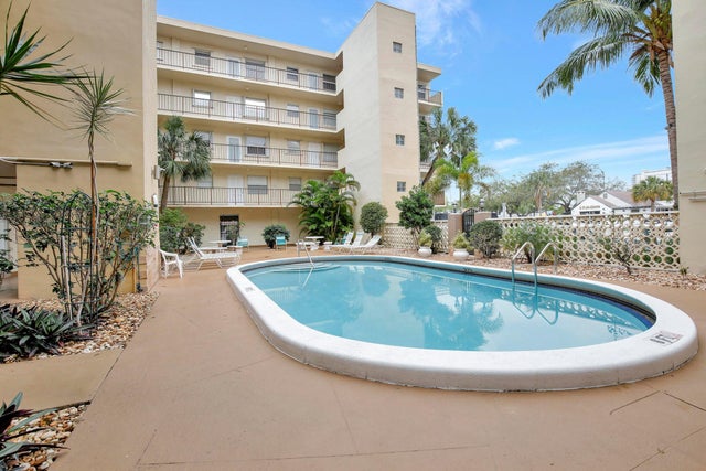 4 of 43 - 1750 Jefferson Street #305, Hollywood, FL