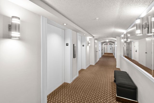 2 of 35 - 1900 Consulate Place #1902, West Palm Beach, FL