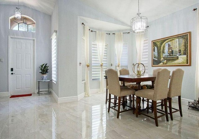 5 of 26 - 5770 Sunberry Circle, Fort Pierce, FL