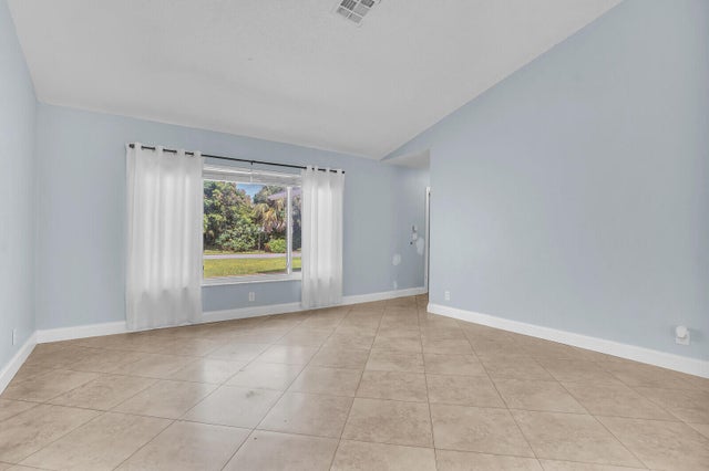 5 of 28 - 5040 Oak Hill Road, Delray Beach, FL