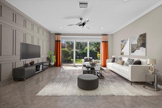 2 of 37 - 692 Sw Glen Crest Way, Stuart, FL