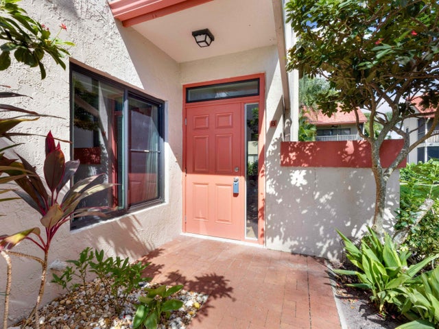 3 of 30 - 7681 Lexington Club Boulevard #b, Delray Beach, FL