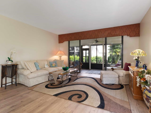 4 of 30 - 7681 Lexington Club Boulevard #b, Delray Beach, FL