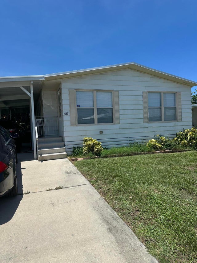 1 of 11 - 40 Spanish Way, Port Saint Lucie, FL