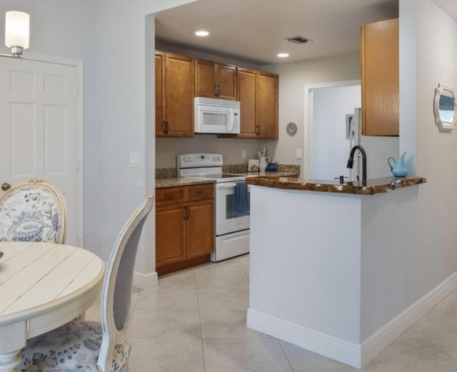4 of 30 - 5487 Se Celestial Circle, Stuart, FL
