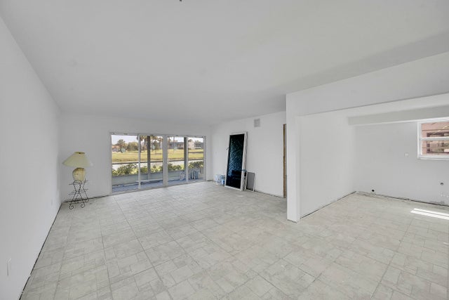4 of 17 - 61 Piedmont B #61, Delray Beach, FL