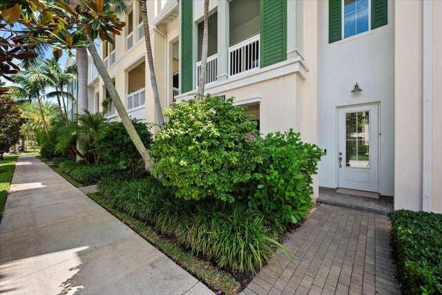 2 of 41 - 7114 Edison Place, Palm Beach Gardens, FL