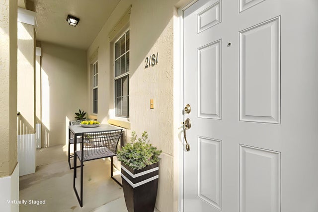 4 of 26 - 2181 Se Grand Drive, Port Saint Lucie, FL