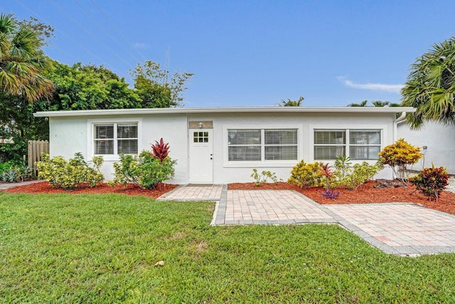 4 of 67 - 1205 S Lake Drive, Lantana, FL