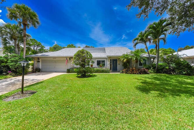 1 of 48 - 12792 Se Royal Troon Court, Hobe Sound, FL