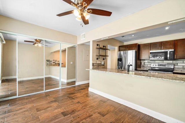 5090 Elmhurst Road #e, West Palm Beach