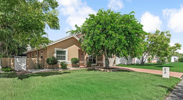 3 of 60 - 610 Nw 207th Avenue, Pembroke Pines, FL