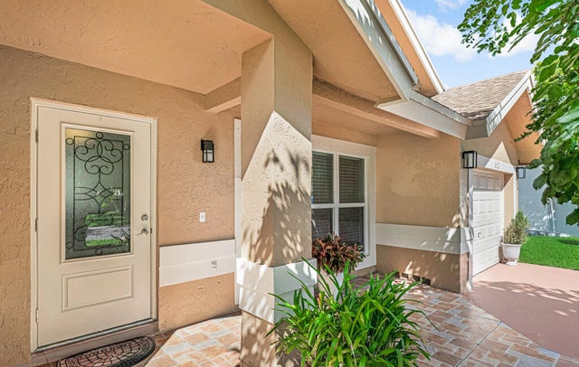 4 of 60 - 610 Nw 207th Avenue, Pembroke Pines, FL