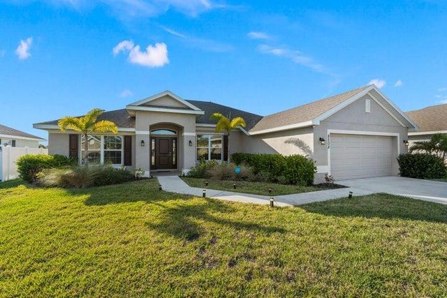 2 of 16 - 8508 Waterstone Boulevard, Fort Pierce, FL