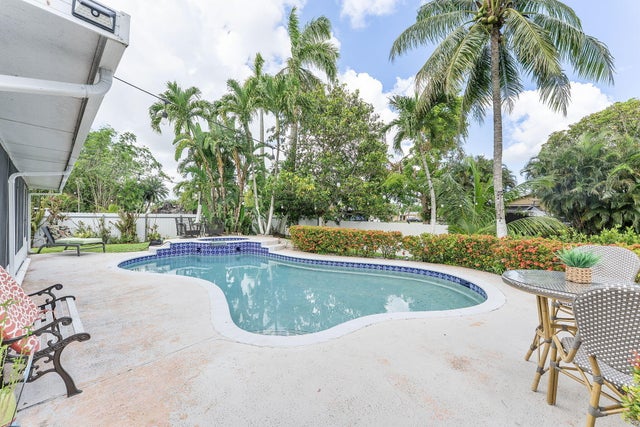 2 of 50 - 400 Nw 98th Avenue, Pembroke Pines, FL