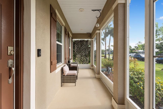 4 of 36 - 1934 Sw Logan Street, Port Saint Lucie, FL