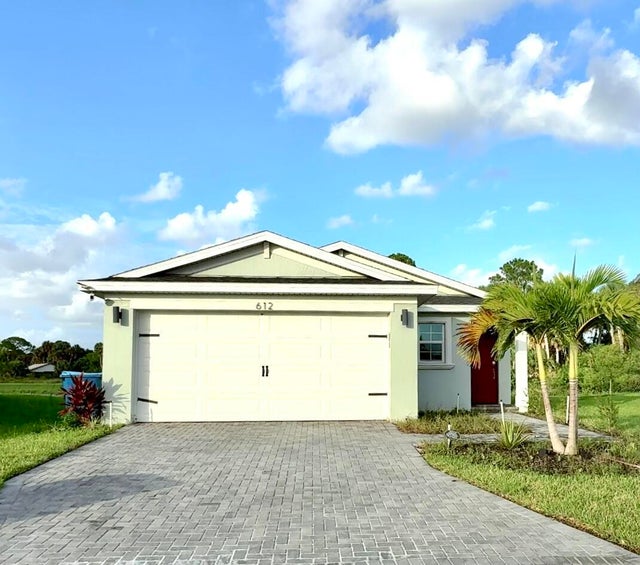 2 of 22 - 612 Papillon Street Sw, Palm Bay, FL