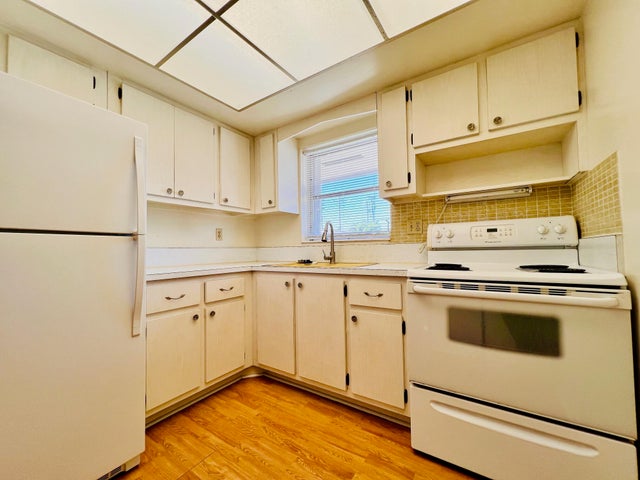 2 of 10 - 2545 Dudley Drive W #l, West Palm Beach, FL