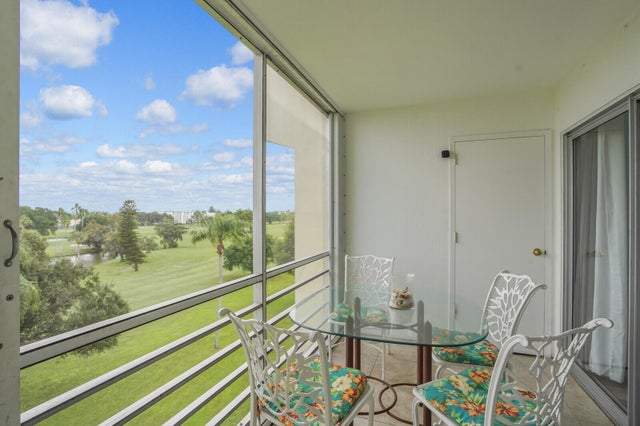 3 of 30 - 3959 Via Poinciana #503, Lake Worth, FL