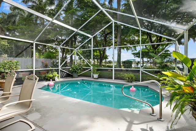 1 of 28 - 1963 Oak Berry Circle, Wellington, FL